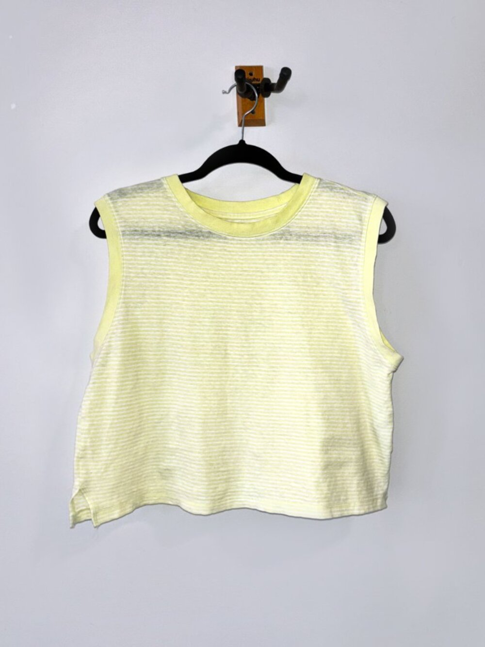 American Eagle Outfitters • Sleeveless Striped Muscle Crop Tee Light Green White